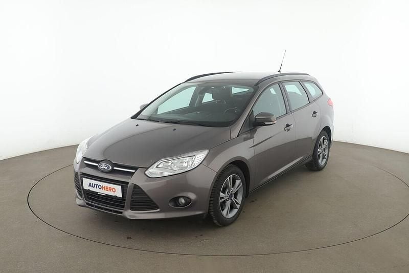 Gebraucht Ford Focus SYNC Edition 125 PS (91 kW) 2014 Grau Kombi