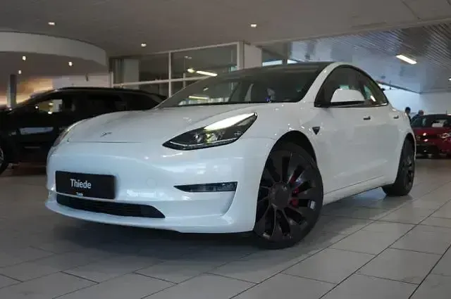 Usado Tesla Model 3 Performance 461 kW (627 HP) 2021 Branco Sedan
