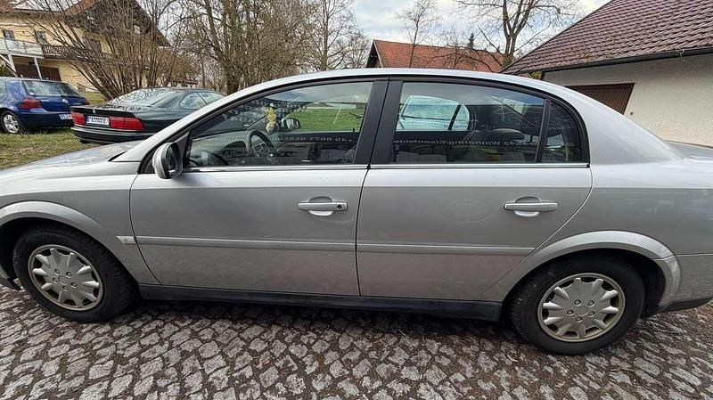 Gebraucht Opel Vectra 147 PS (108 kW) 2004 Grau Limousine
