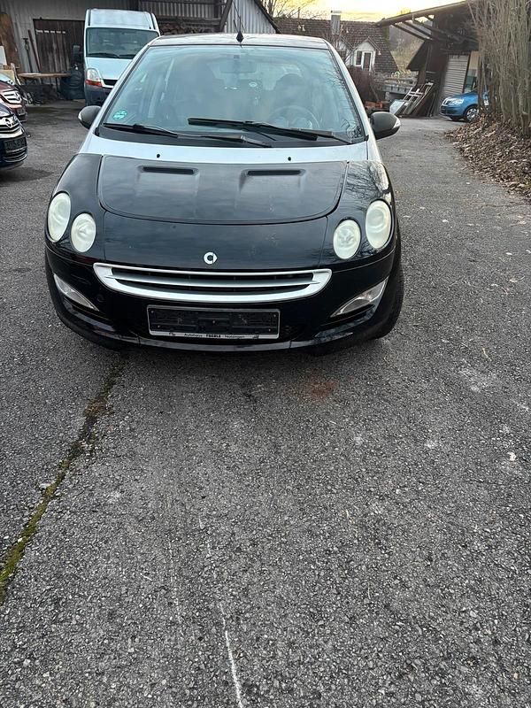 Schwarz Gebraucht 2006 Smart ForFour Kleinwagen | 599 € (Superpreis) - Bild 1/4