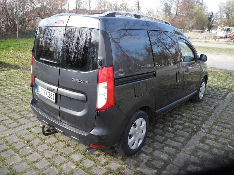 Gebraucht Dacia Dokker Express 90 PS (66 kW) 2015 Van