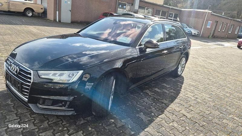 Gebraucht Audi A4 Design 150 PS (110 kW) 2019 Schwarz Kombi