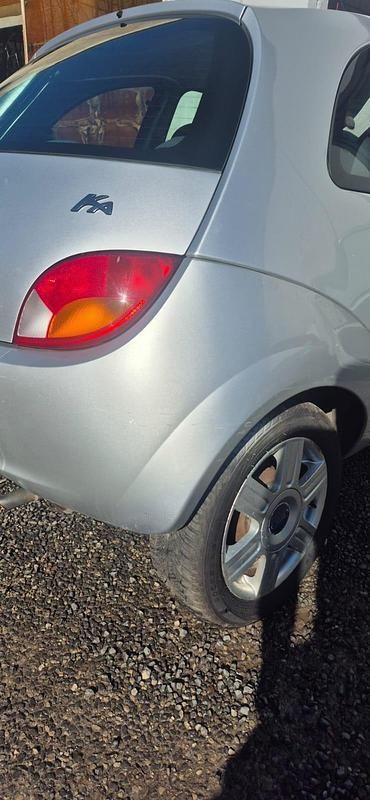 Gebraucht Ford Ka 60 PS (44 kW) 2007 Grau Kleinwagen