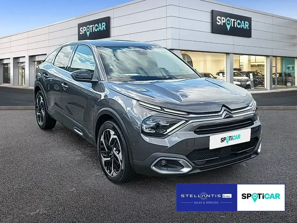 Gebraucht Citroën C4 PureTech 131 PS (96 kW) 2024 Grau SUV