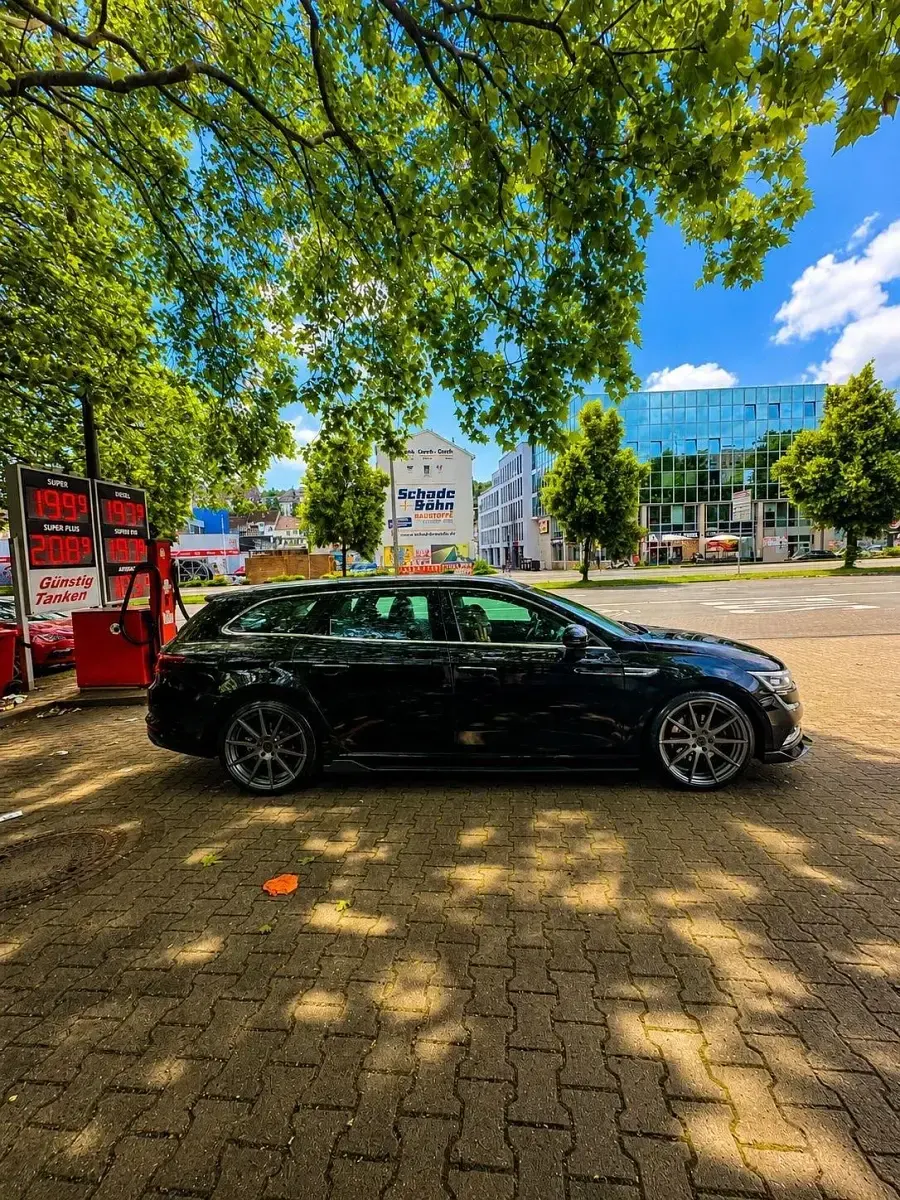 Gebraucht Renault Talisman 160 PS (117 kW) 2016 Schwarz Kombi