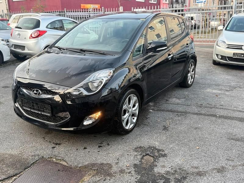 Schwarz Gebraucht 2013 Hyundai ix20 Kleinwagen | 6.700 € (Fairer Preis) - Bild 1/4