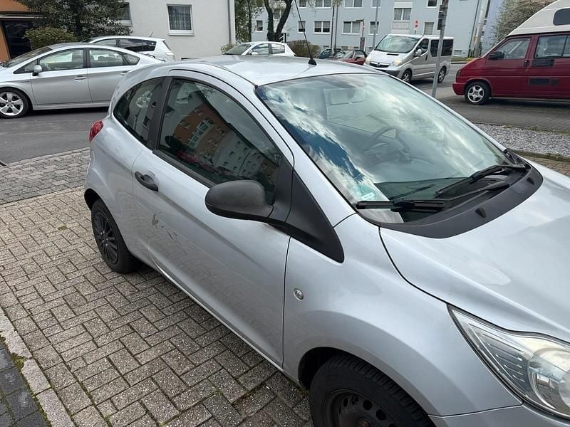 Gebraucht Ford Ka 70 PS (51 kW) 2009 Silber Kleinwagen