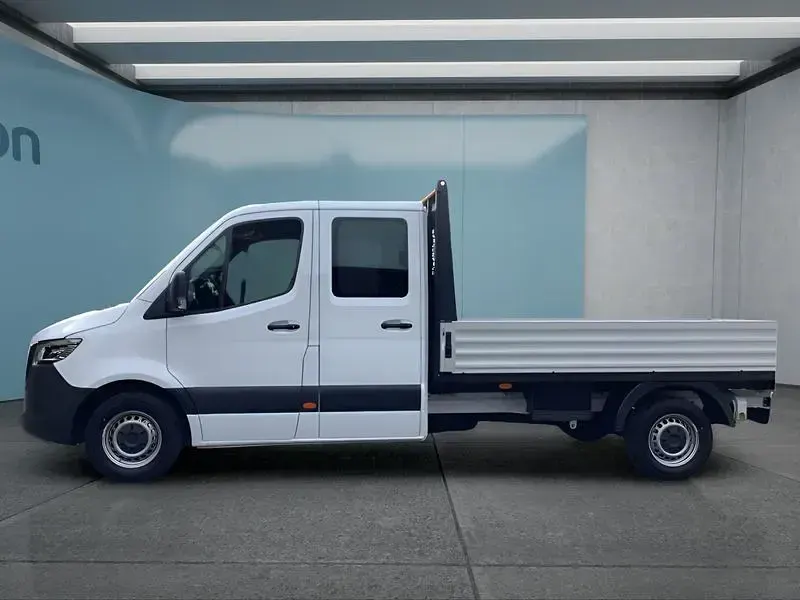 Gebraucht Mercedes Sprinter 170 PS (125 kW) 2026 Weiß Van