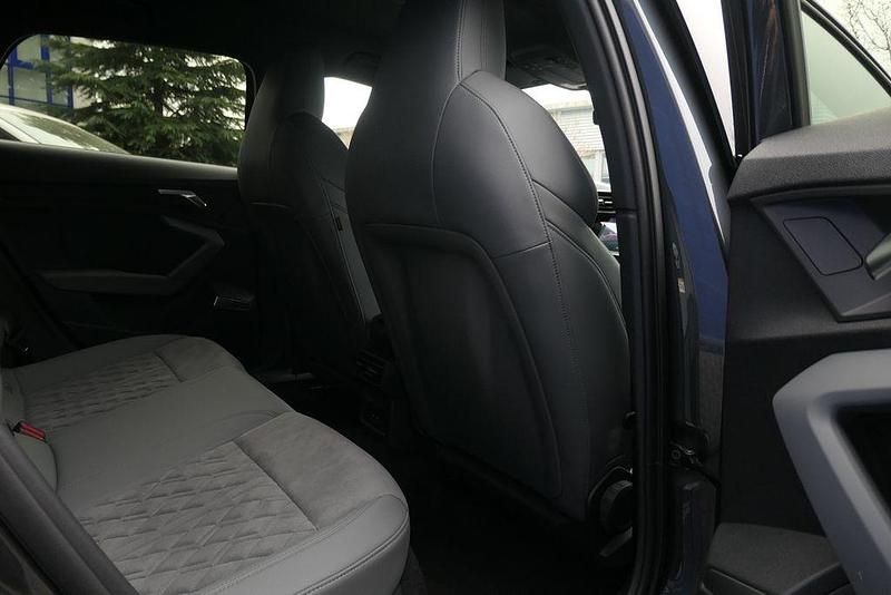 Gebraucht Audi A3 S-Line 150 PS (110 kW) 2023 Grau Limousine