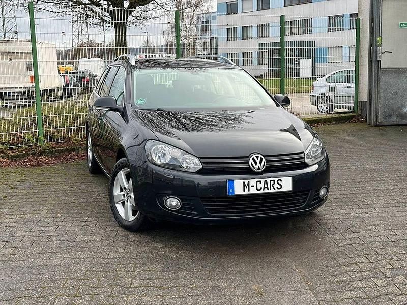 Gebraucht VW Golf VI Comfortline 105 PS (77 kW) 2011 Schwarz Kleinwagen