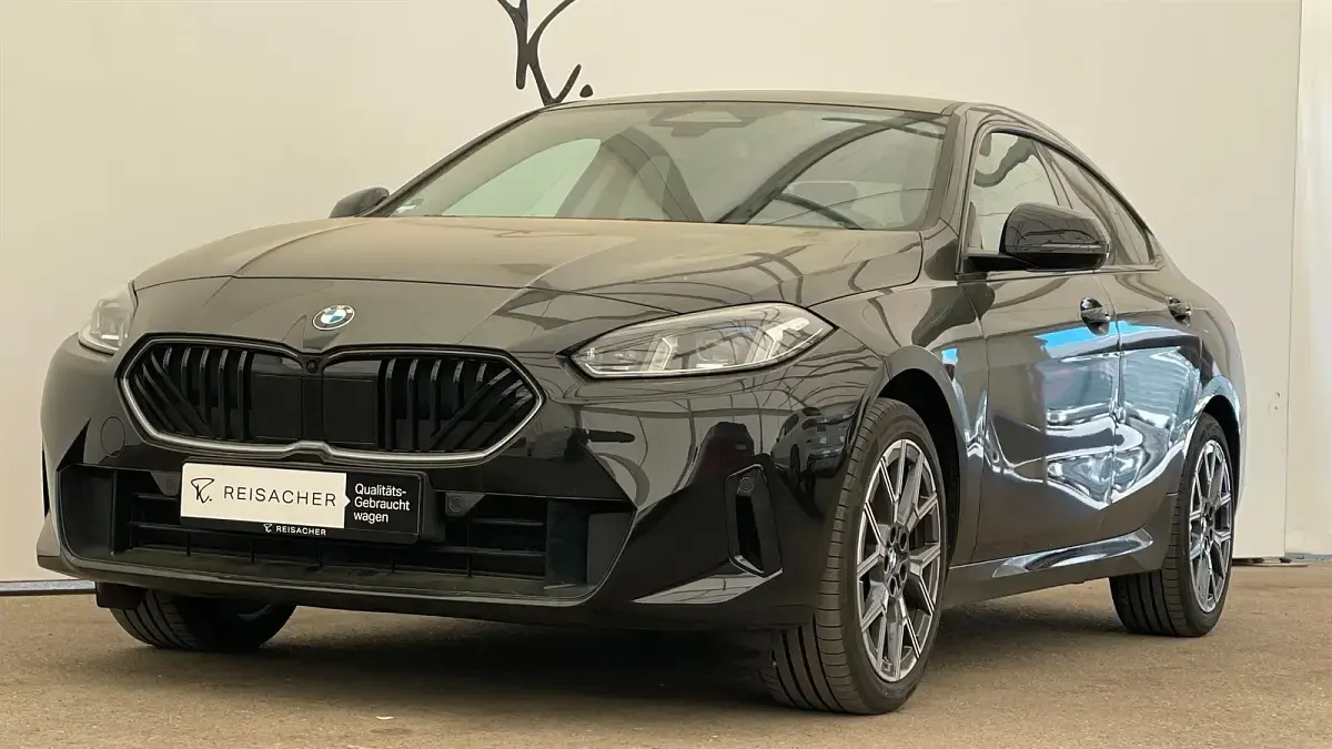 Używany BMW 220 Efficient Dynamics 170 KM (125 kW) 2025 Czarny Coupe