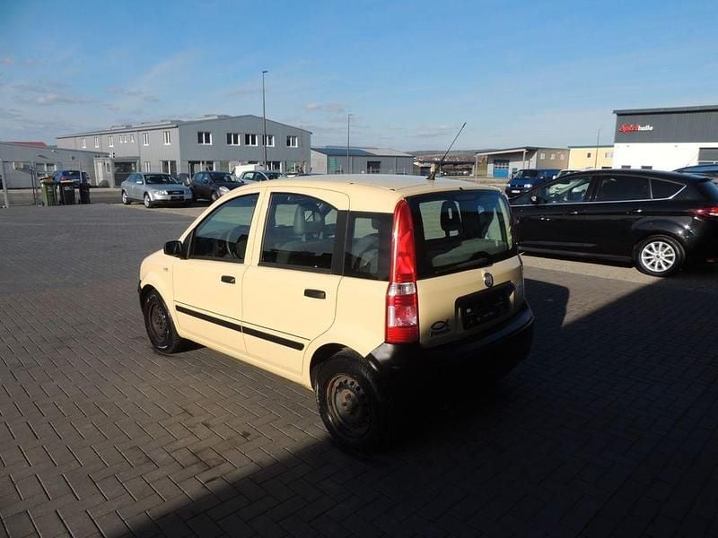 Gebraucht Fiat Panda Active 54 PS (39 kW) 2009 Gelb Kleinwagen