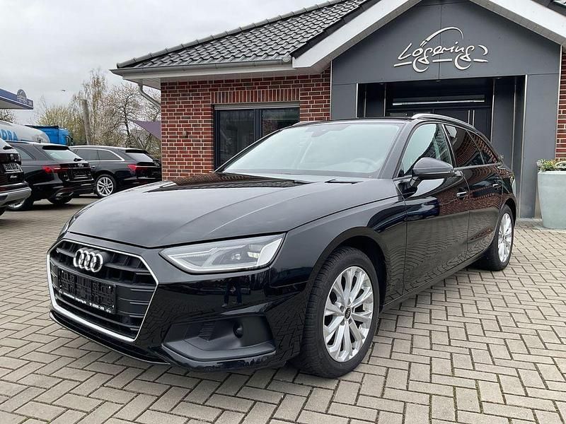 Gebraucht Audi A4 163 PS (119 kW) 2024 Schwarz Limousine