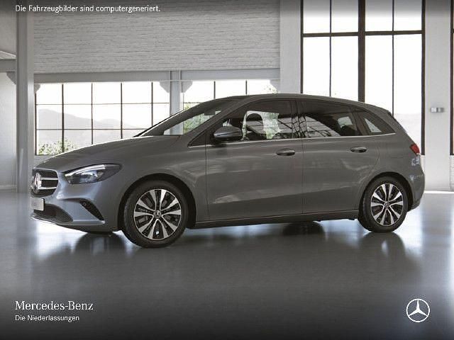 Gebraucht 2022 Mercedes B250e Van / Kleinbus | 28.890 € (Teuer) - Bild 1/4