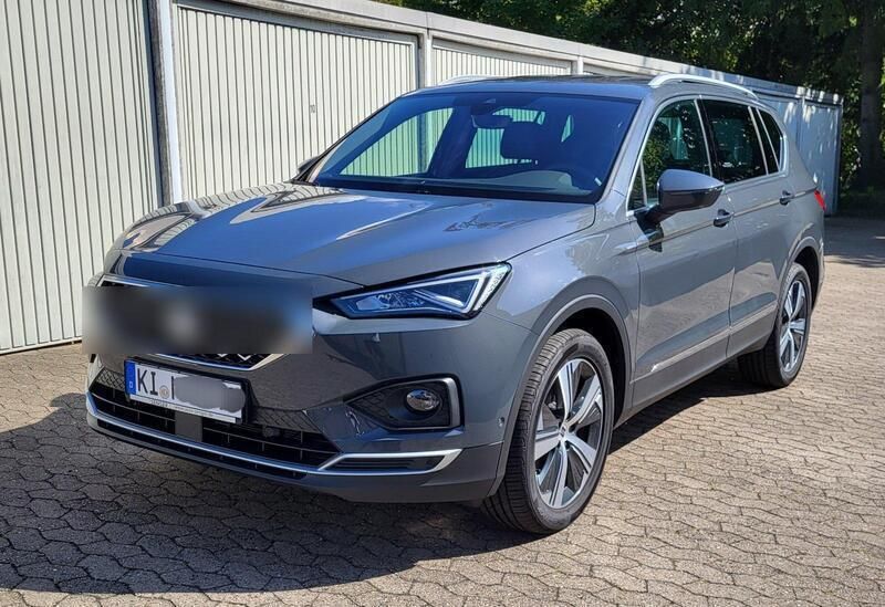 Grau Gebraucht 2023 Seat Tarraco Xperience SUV | 27.950 € (Superpreis) - Bild 1/4