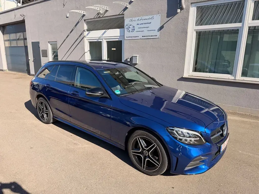 Gebraucht Mercedes C220 AMG 194 PS (142 kW) 2019 Blau Limousine