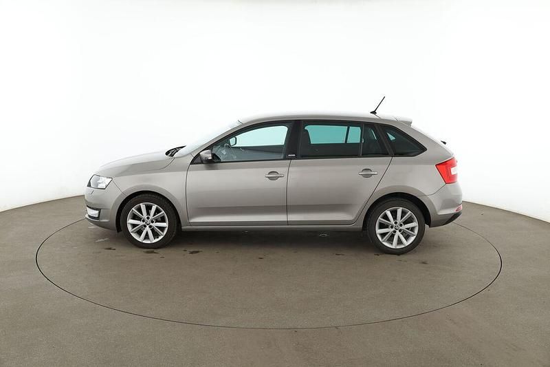 Gebraucht Skoda Rapid Joy 90 PS (66 kW) 2016 Gelb Kleinwagen