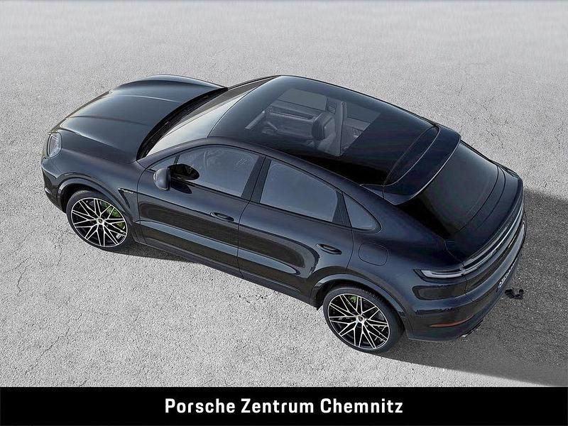 Gebraucht Porsche Cayenne 470 PS (345 kW) 2024 Schwarz SUV