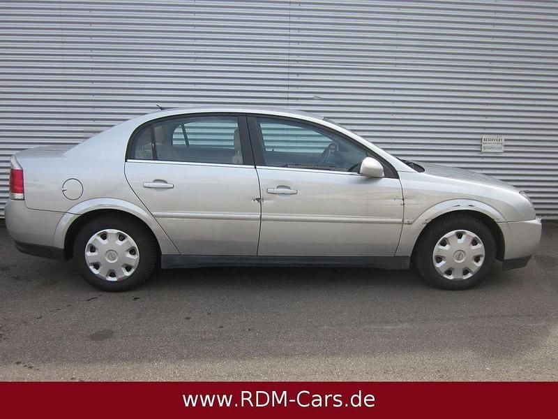 Gebraucht Opel Vectra Elegance 155 PS (114 kW) 2004 Silber Limousine