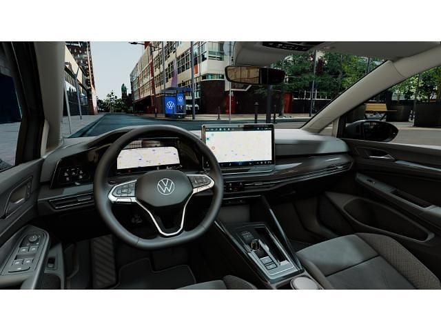 Gebraucht VW Golf VIII Style 150 PS (110 kW) 2024 Grau Kombi