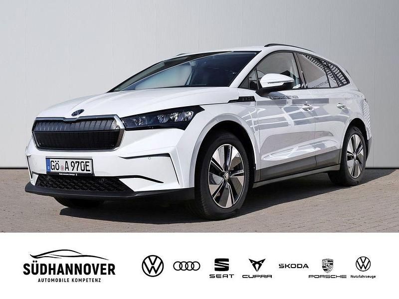 Moon weiß perleffekt Gebraucht 2024 Skoda Enyaq iV SUV | 34.490 € (Fairer Preis) - Bild 1/4