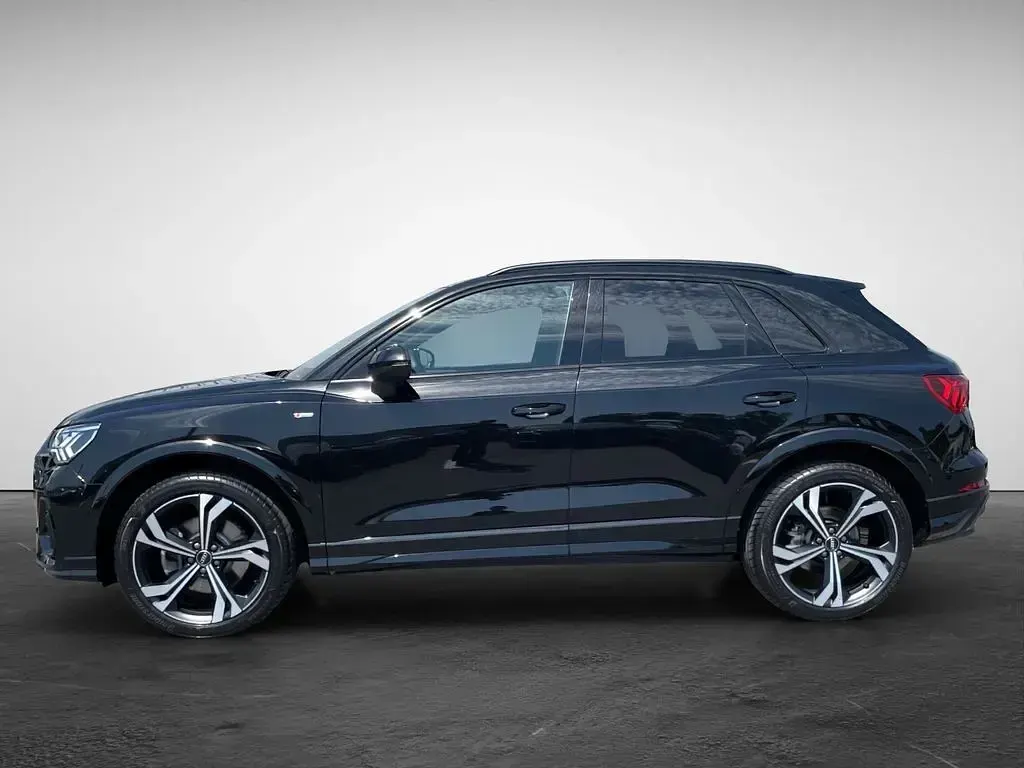 Gebraucht Audi Q3 S-Line 193 PS (141 kW) 2025 Schwarz SUV