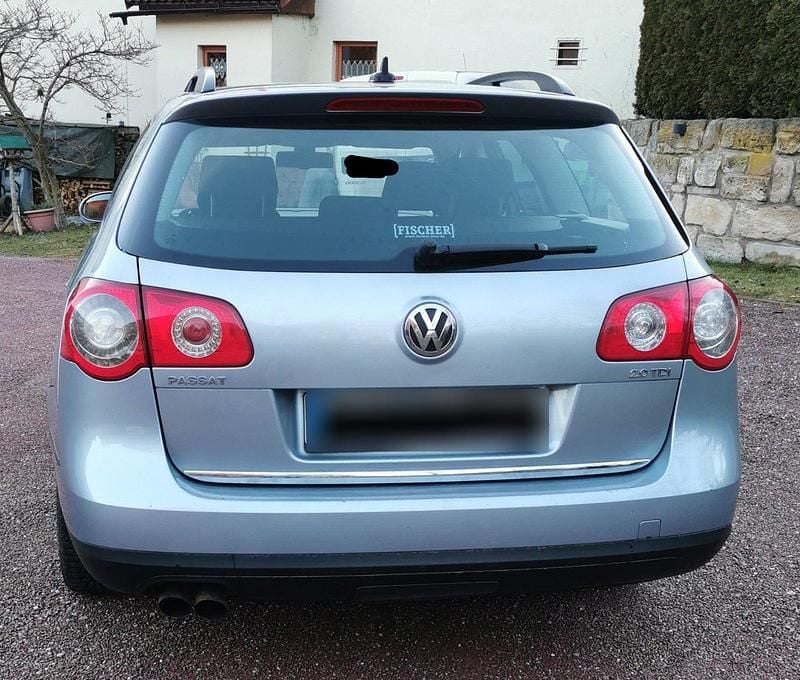 Gebraucht VW Passat 140 PS (102 kW) 2007 Andere farben Kombi