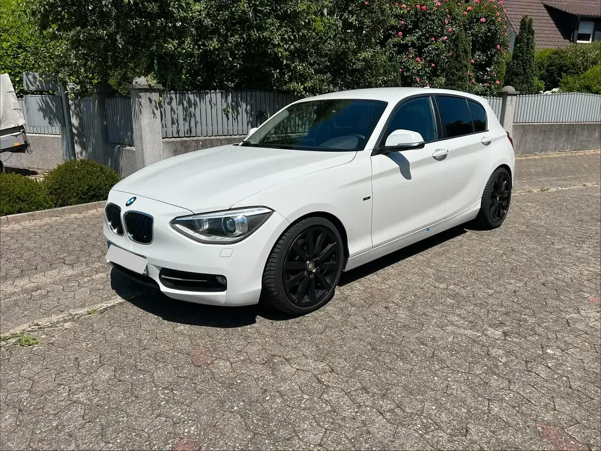 Gebraucht BMW 118 170 PS (125 kW) 2013 Weiß Kleinwagen