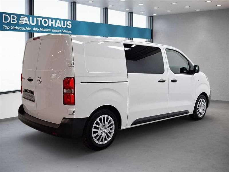 Gebraucht Opel Vivaro Edition 120 PS (88 kW) 2021 Weiß Van / Kleinbus