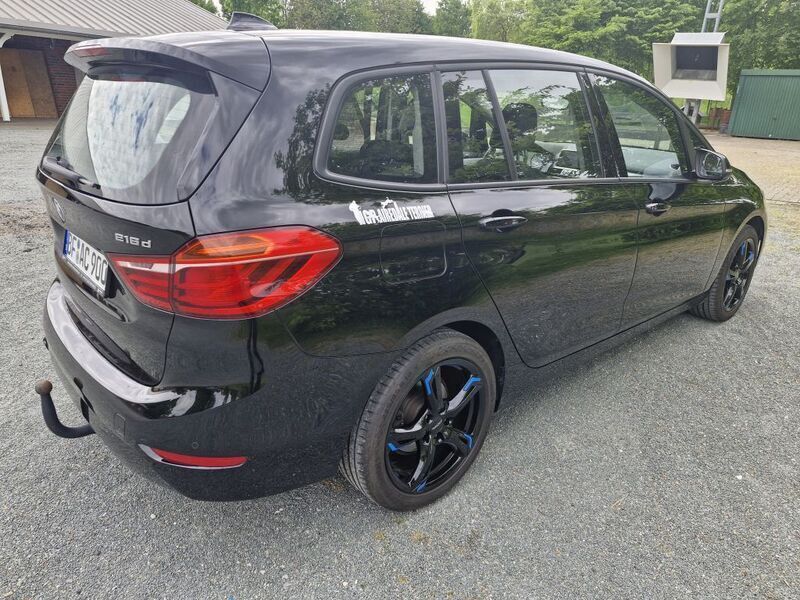 Gebraucht BMW 216 Gran Tourer Advantage 116 PS (85 kW) 2019 Schwarz Van / Kleinbus