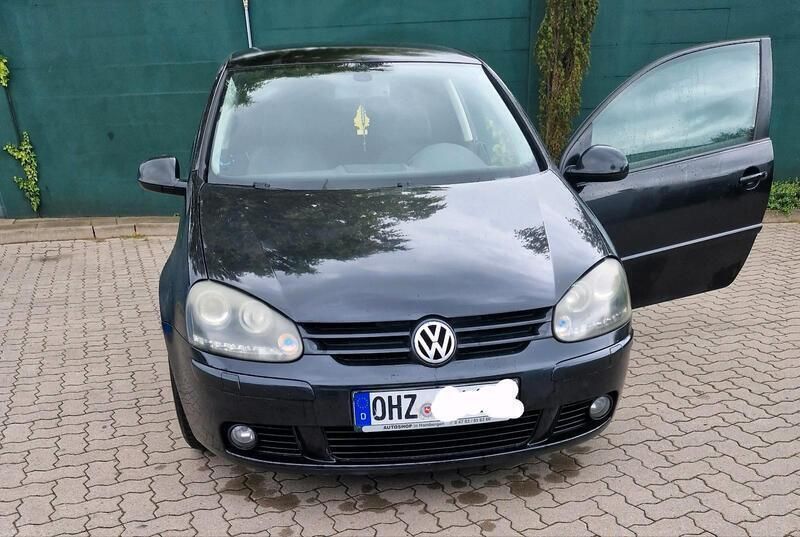 Schwarz Gebraucht 2005 VW Golf V Kleinwagen | 3.990 € (Etwas zu teuer) - Bild 1/4