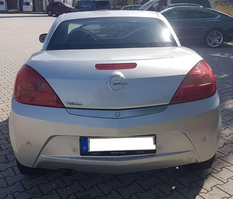 Gebraucht Opel Tigra 90 PS (66 kW) 2006 Cabrio