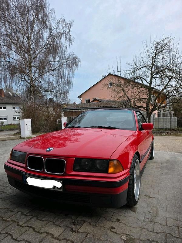 Gebraucht BMW 318 Cabriolet 116 PS (85 kW) 1995 Rot Cabrio