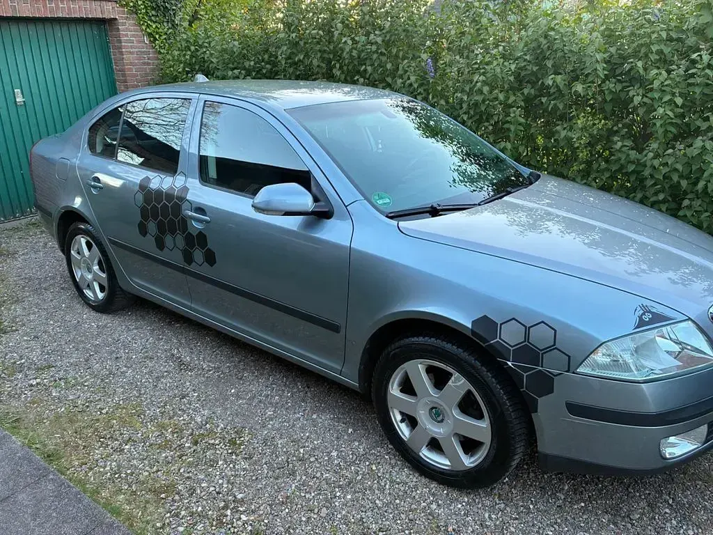 Gebraucht Skoda Octavia Elegance 116 PS (85 kW) 2006 Grau Limousine