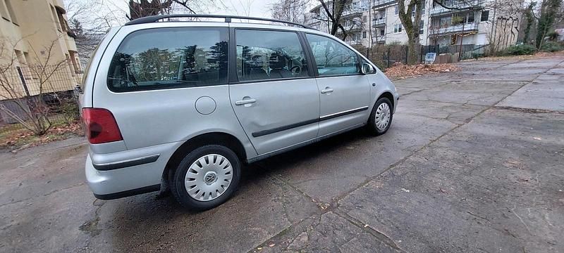 Gebraucht VW Sharan 205 PS (150 kW) 2010 Silber Van / Kleinbus