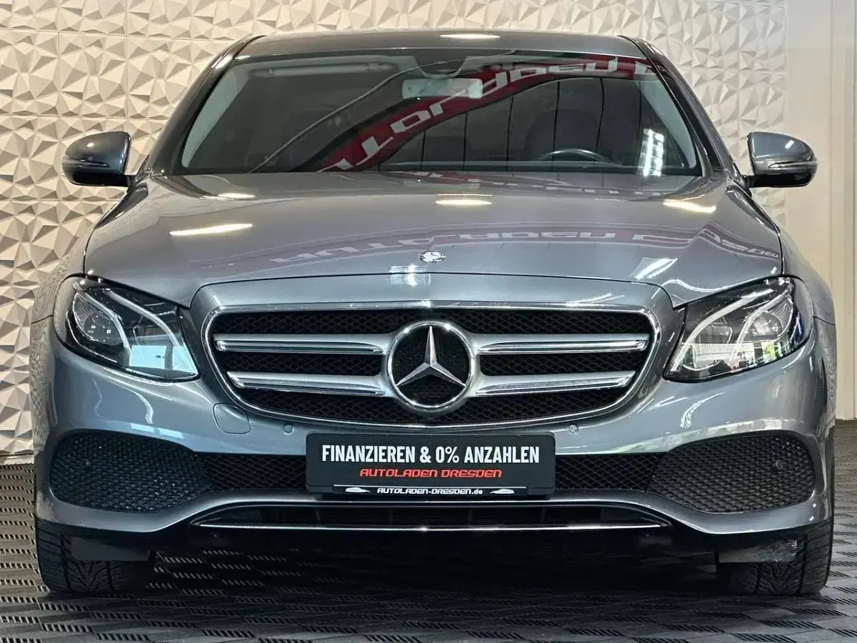 Gebraucht Mercedes E350 Avantgarde 258 PS (189 kW) 2016 Grau Limousine
