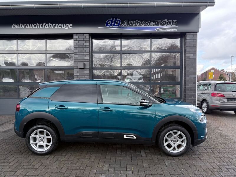 Lackierung ultra smaragd perlm Gebraucht 2018 Citroën C4 Cactus Shine Kleinwagen | 12.490 € (Fairer Preis) - Bild 1/4