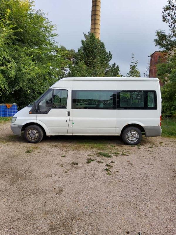 Gebraucht Ford Transit 100 PS (73 kW) 2005 Weiß Van / Kleinbus