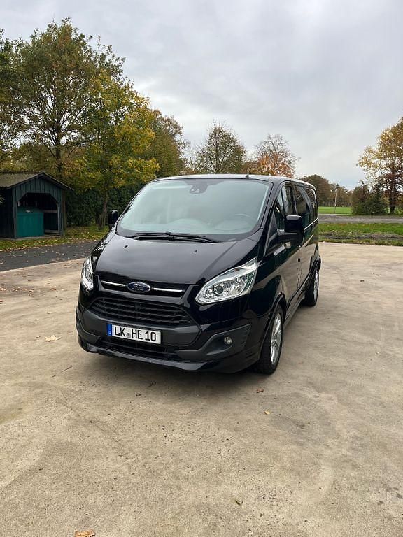 Schwarz Gebraucht 2016 Ford Transit Custom Sport Van / Kleinbus | 15.900 € (Fairer Preis) - Bild 1/4