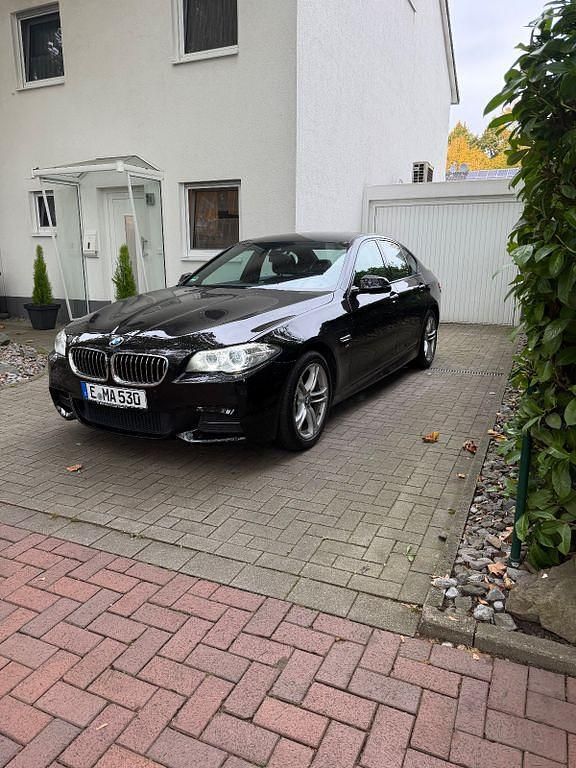 Schwarz Gebraucht 2015 BMW 525 M Sport Limousine | 16.900 € (Guter Preis) - Bild 1/4
