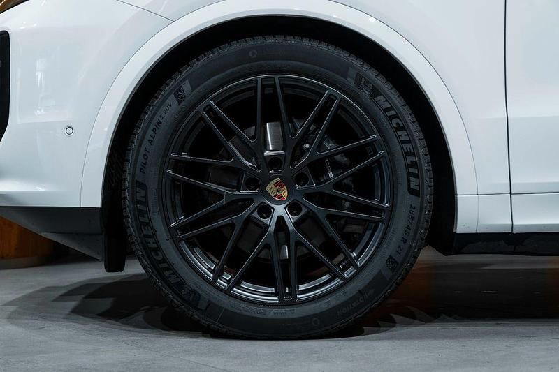 Gebraucht Porsche Cayenne 354 PS (260 kW) 2025 Weiß SUV