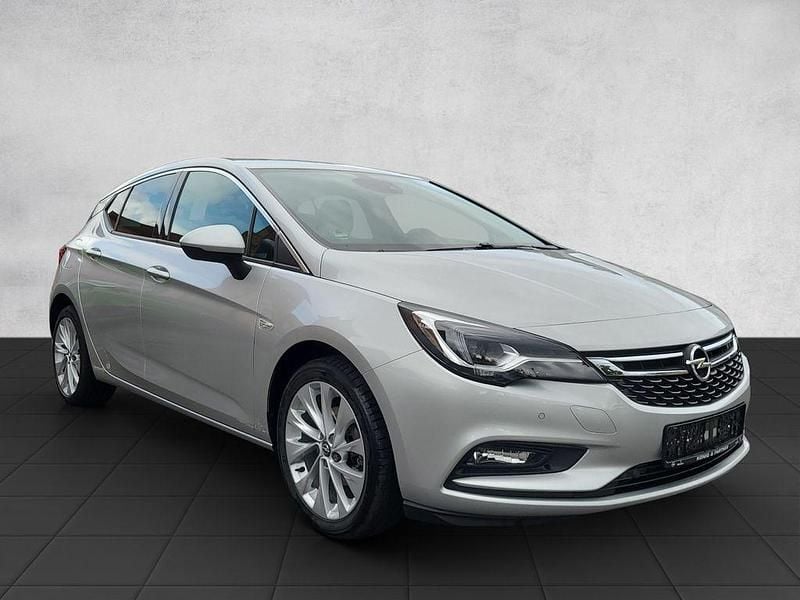 Silber Gebraucht 2017 Opel Astra Innovation Limousine | 10.100 € (Guter Preis) - Bild 1/4