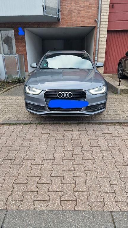 Gebraucht Audi A4 S-Line 211 PS (155 kW) 2013 Grau Kombi