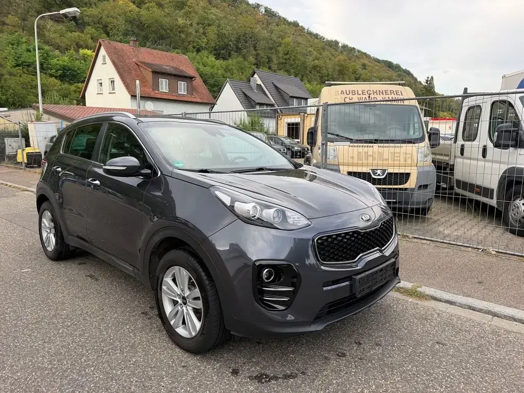 Gebraucht Kia Sportage DREAM-TEAM Edition 132 PS (97 kW) 2017 Braun SUV