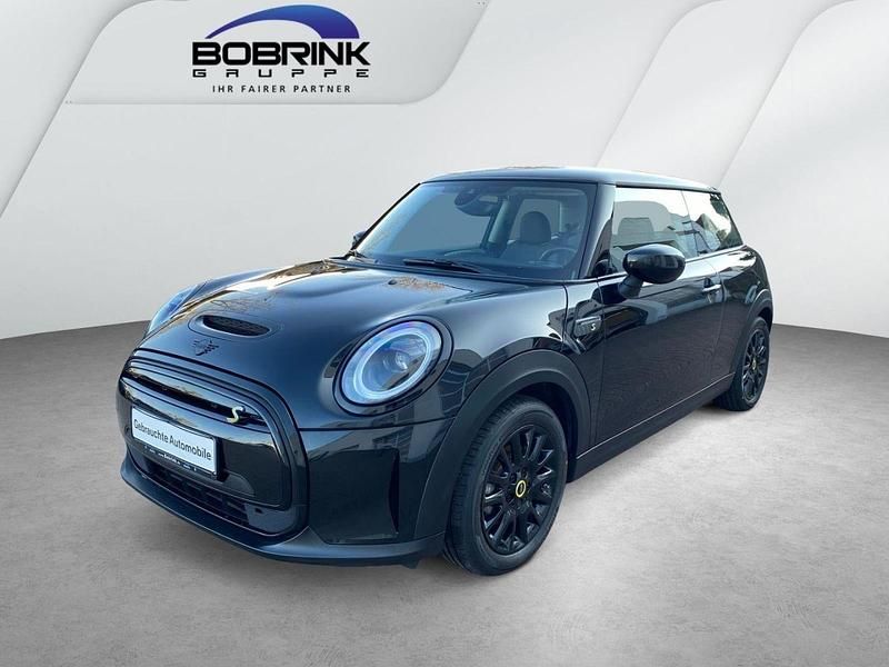 Gebraucht Mini Cooper SE Classic 135 kW (184 PS) 2023 Schwarz Kleinwagen