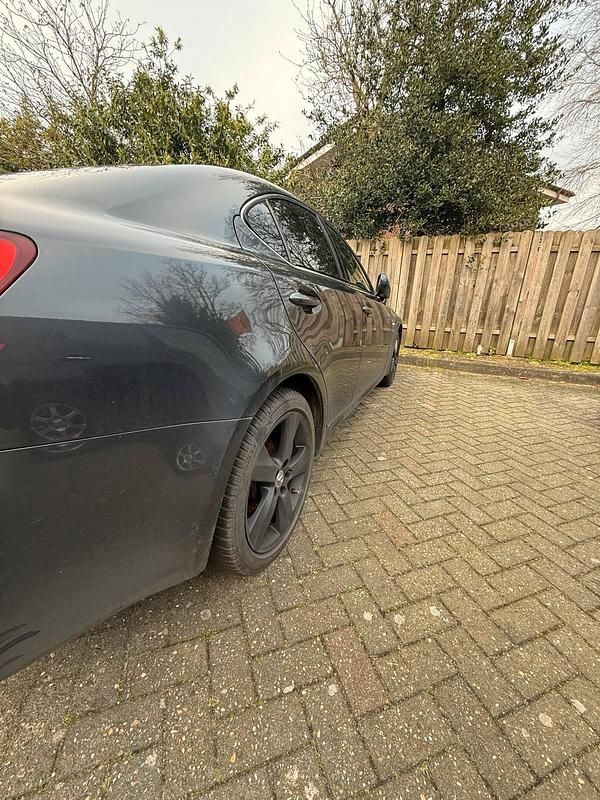 Gebraucht Lexus IS220d 177 PS (130 kW) 2006 Limousine