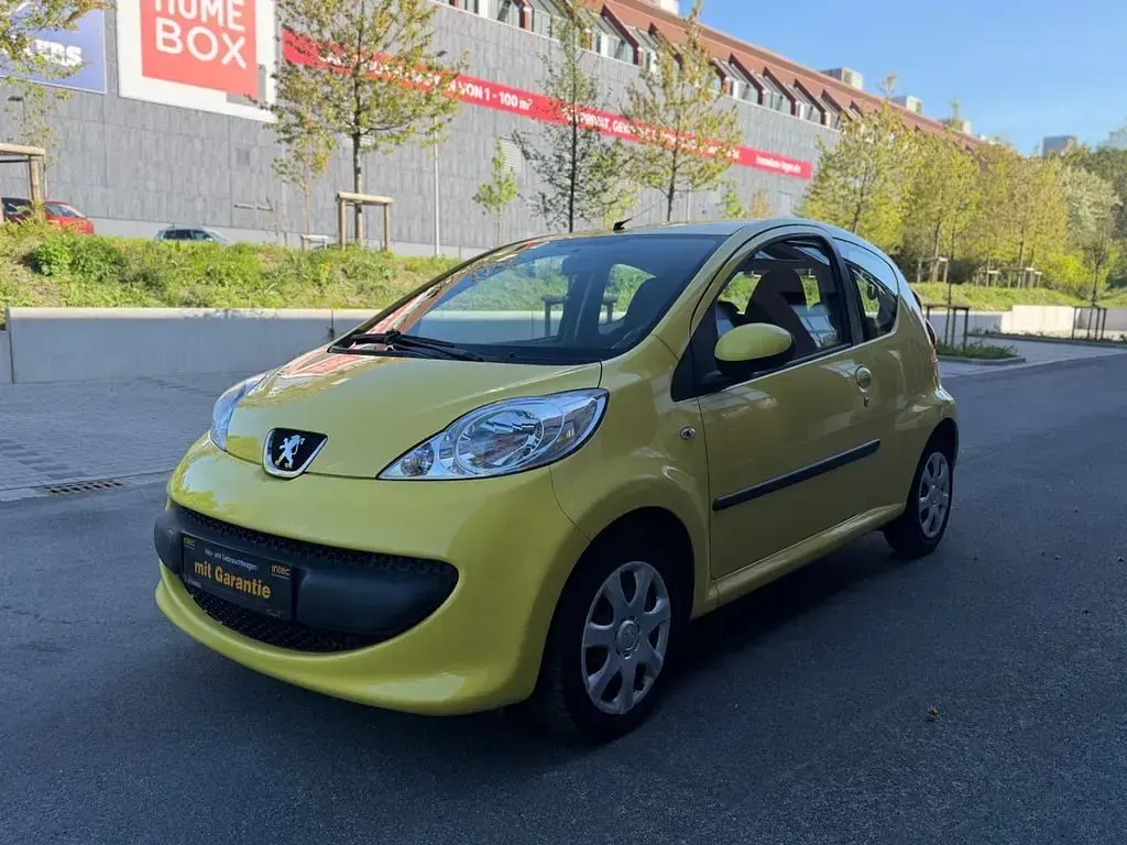 Gebraucht Peugeot 107 Filou 68 PS (50 kW) 2006 Gelb Kleinwagen