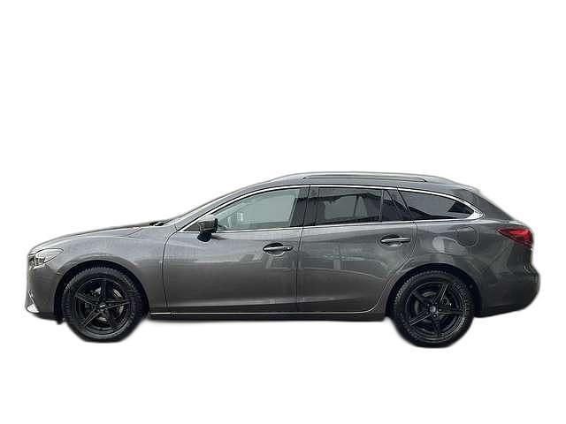 Grau metallic Gebraucht 2017 Mazda 6 Nakama Intense | 25.220 € - Bild 1/4