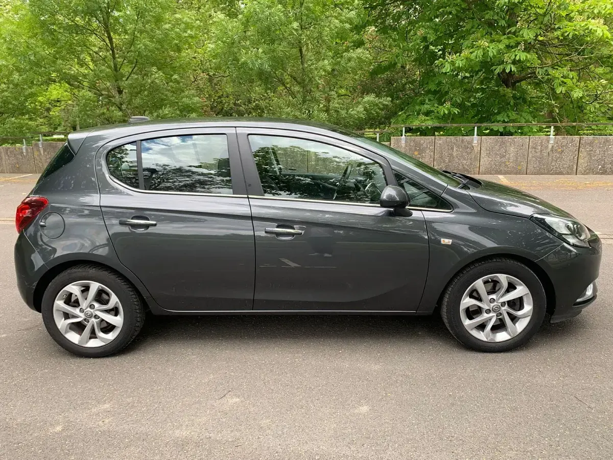 Gebraucht Opel Corsa 101 PS (74 kW) 2017 Grau Kleinwagen