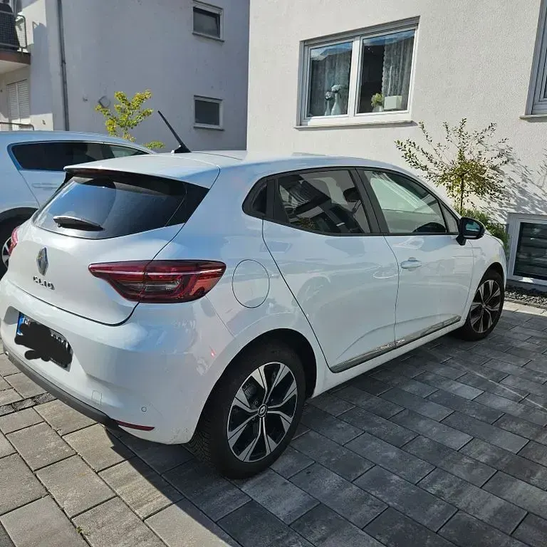 Gebraucht Renault Clio Evolution 67 PS (49 kW) 2023 Weiß Kleinwagen